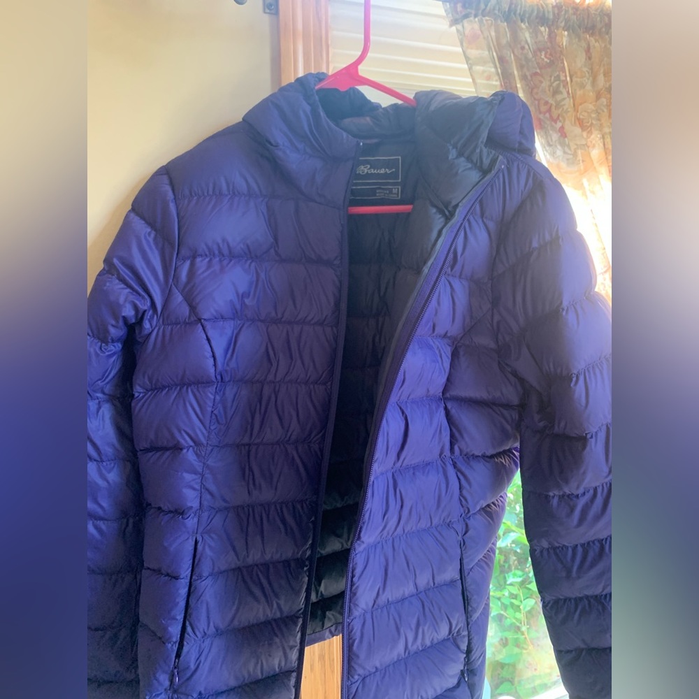 Eddie Bauer barely worn Purple coat size medium